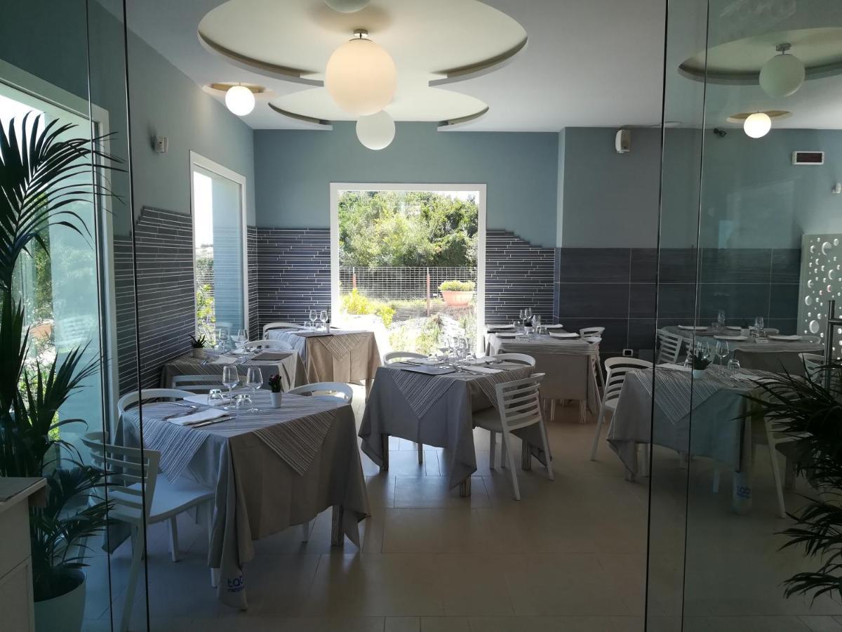 Tabu Hotel Porto Cesareo Exterior photo